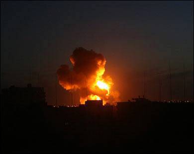 Israel bombardea Gaza, domingo 6 de julio, 2014